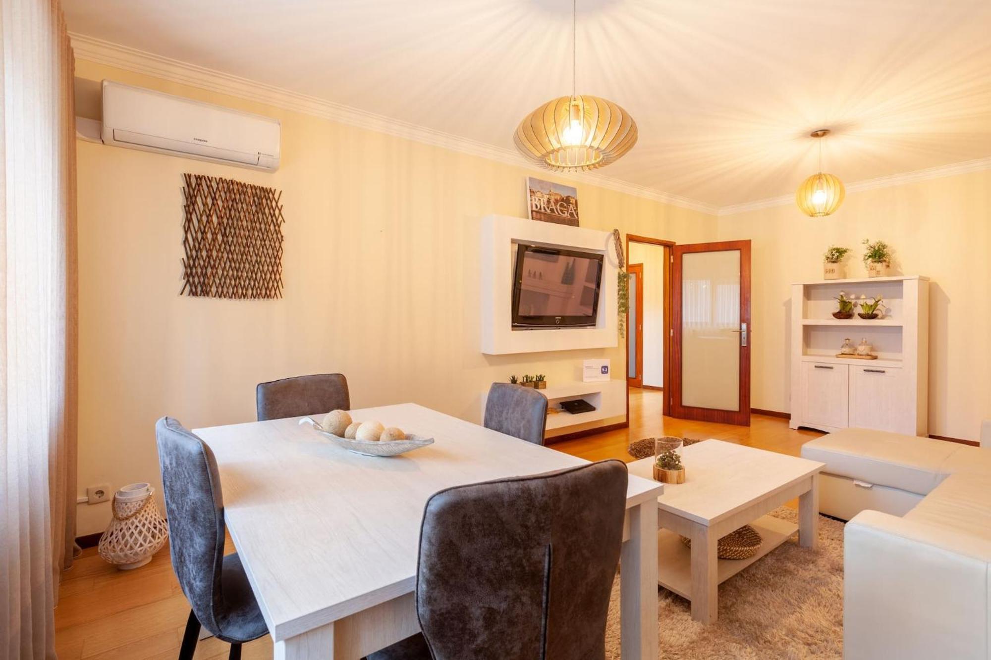 Apartamento Hibiscos - Minho'S Guest บรากา ภายนอก รูปภาพ